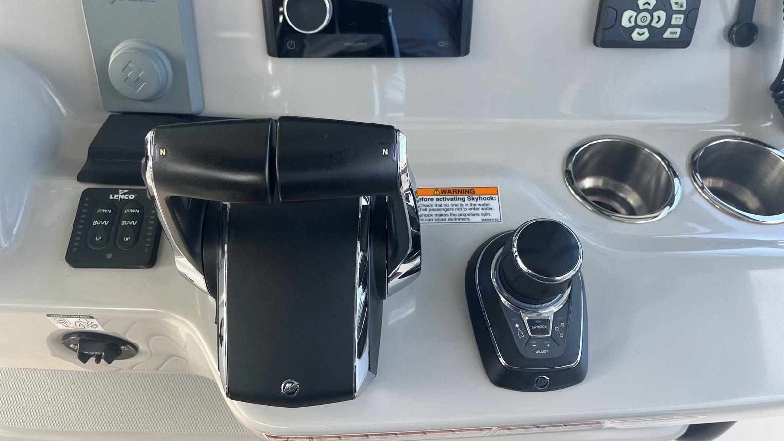 Buy a BLUE WHALER - Boston Whaler at Shestakov Yacht Sales