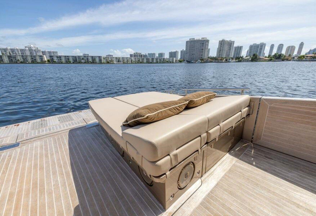 best yacht sales deals SPIN - CNM - CANTIERI NAVALI DEL MEDITERRANEO