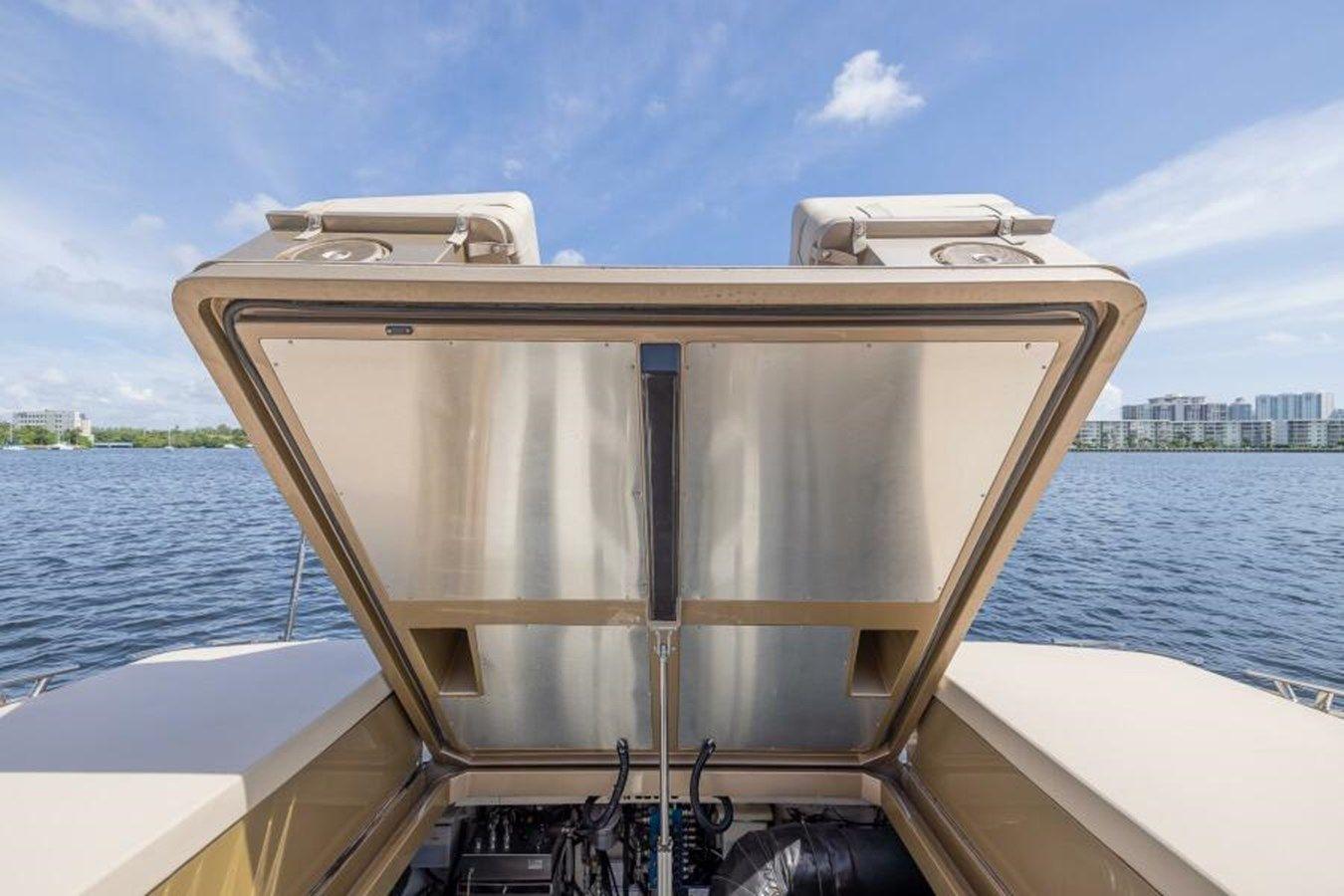 Buy a yacht SPIN - CNM - CANTIERI NAVALI DEL MEDITERRANEO