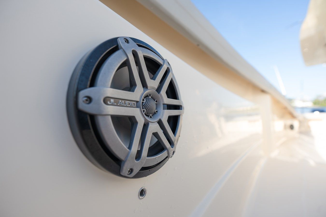 Buy a 2019 Scout 420 LXF MJ3 42 at Shestakov Yacht Sales