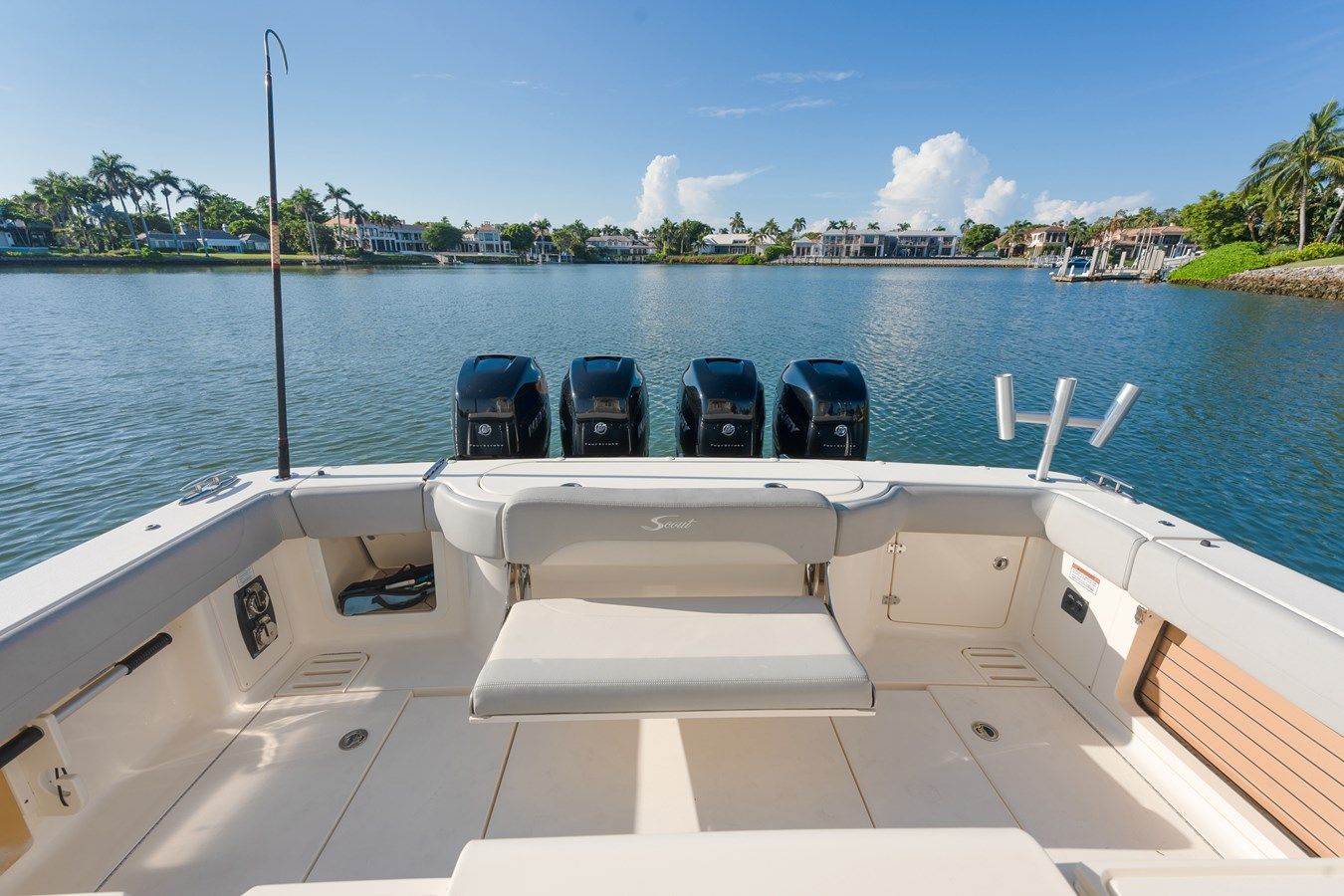 the best price on 2019 Scout 420 LXF MJ3 2019