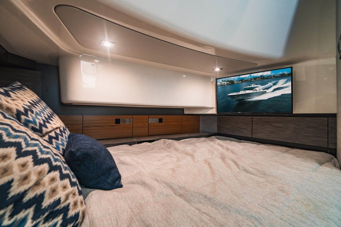 Buy a yacht No Name 2021