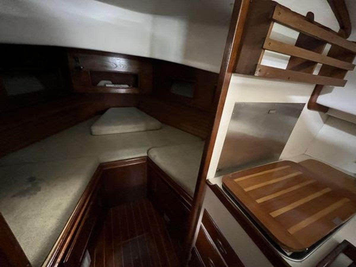 1988 Cape Dory Flybridge Cruiser Flybridge Cruiser price