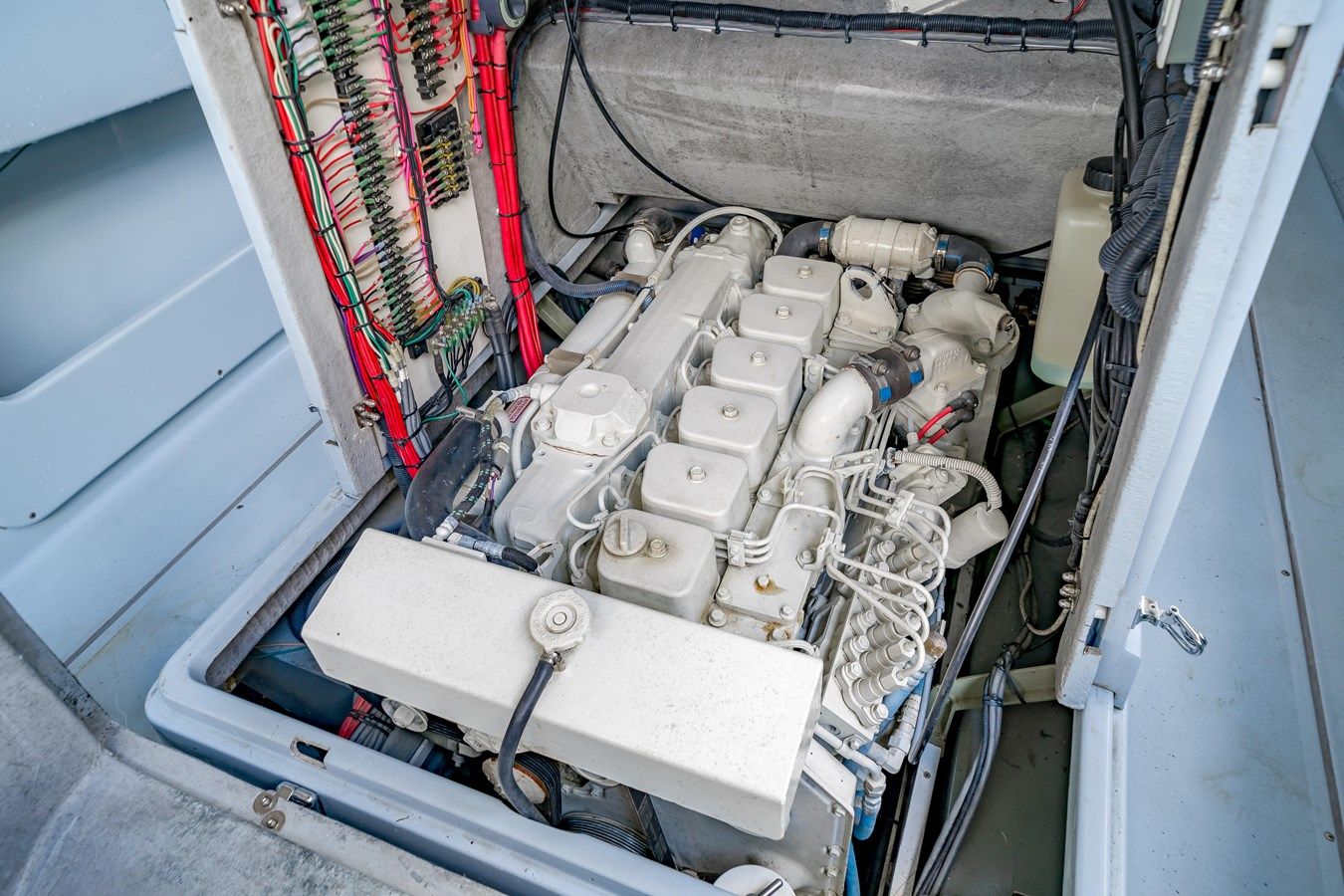 Buy a yacht - - STRIKE