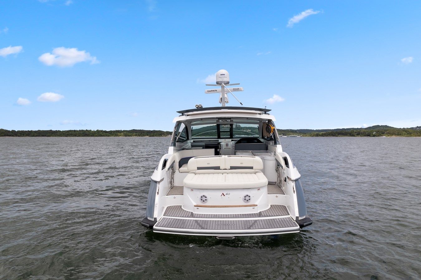 Buy a yacht COBALT A40 - COBALT