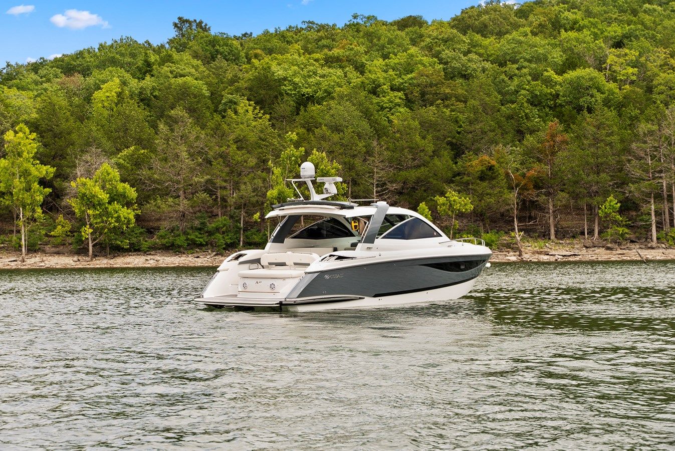 best yacht sales deals COBALT A40 2018