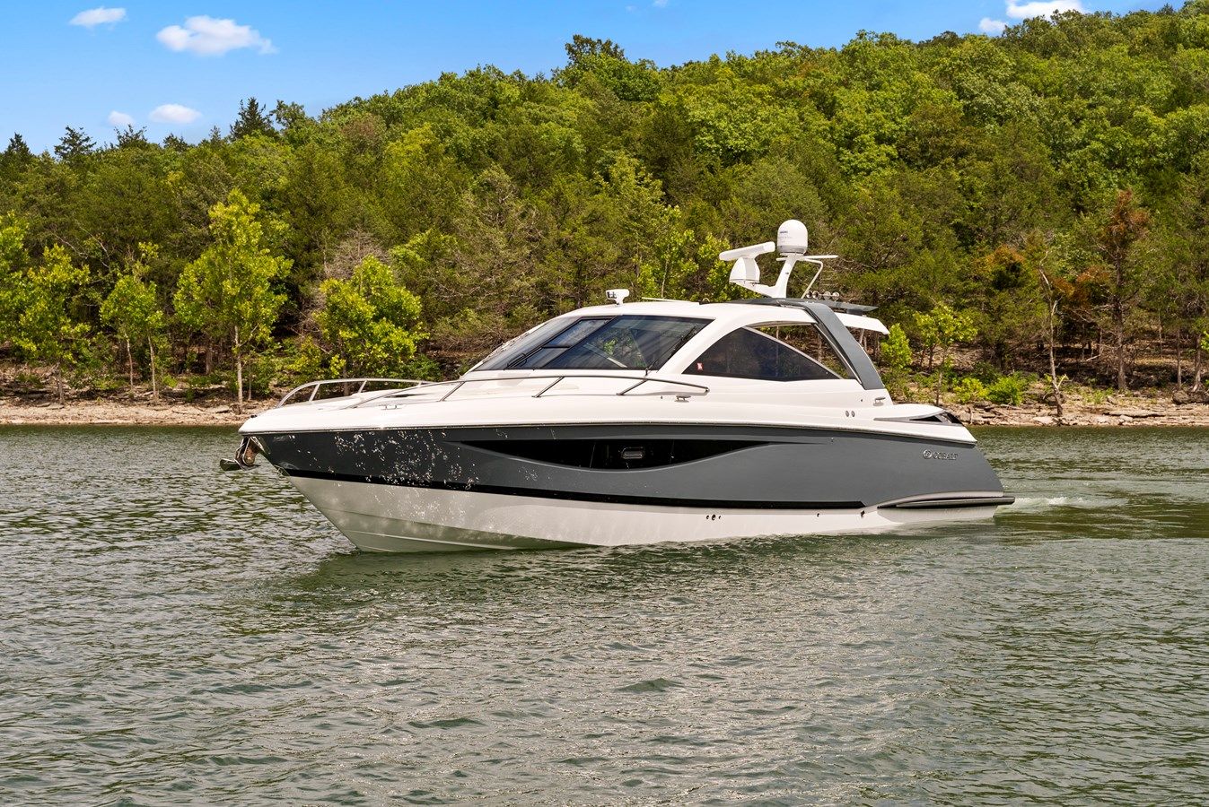 Buy a yacht COBALT A40 - COBALT