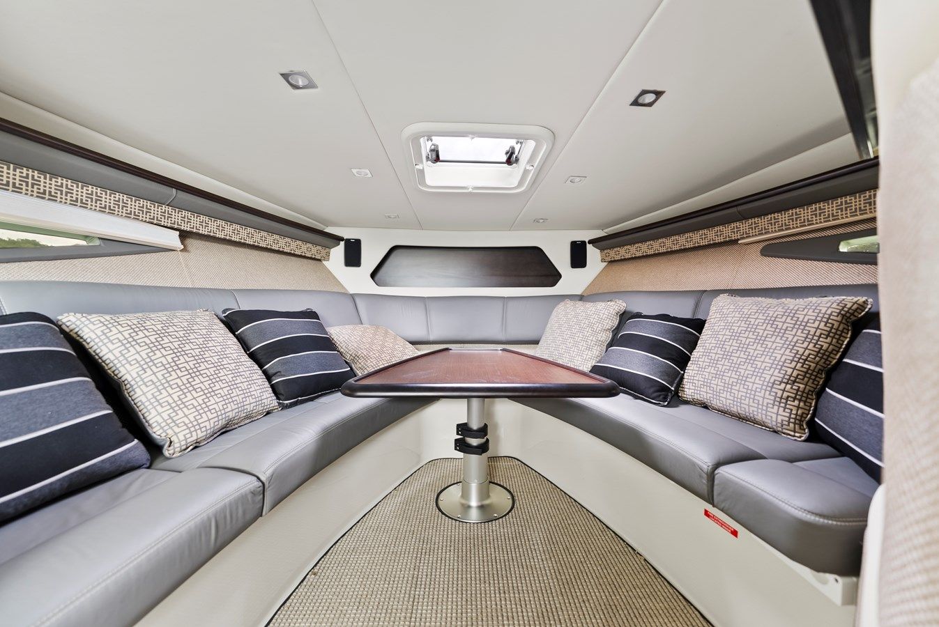 best yacht sales deals COBALT A40 2018