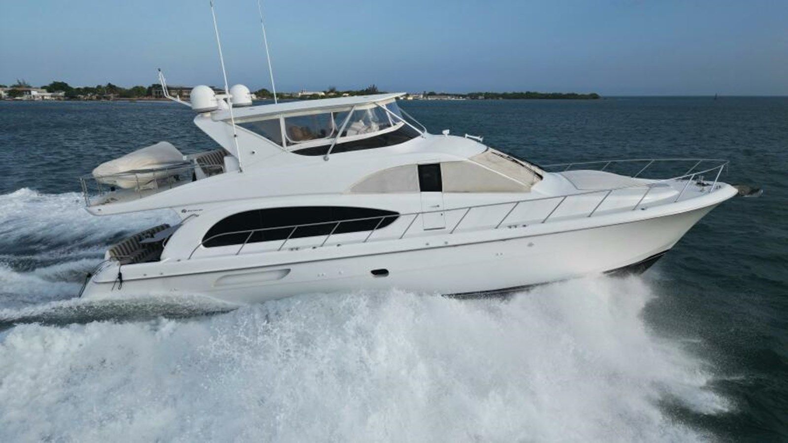 the best price on Volare - Hatteras