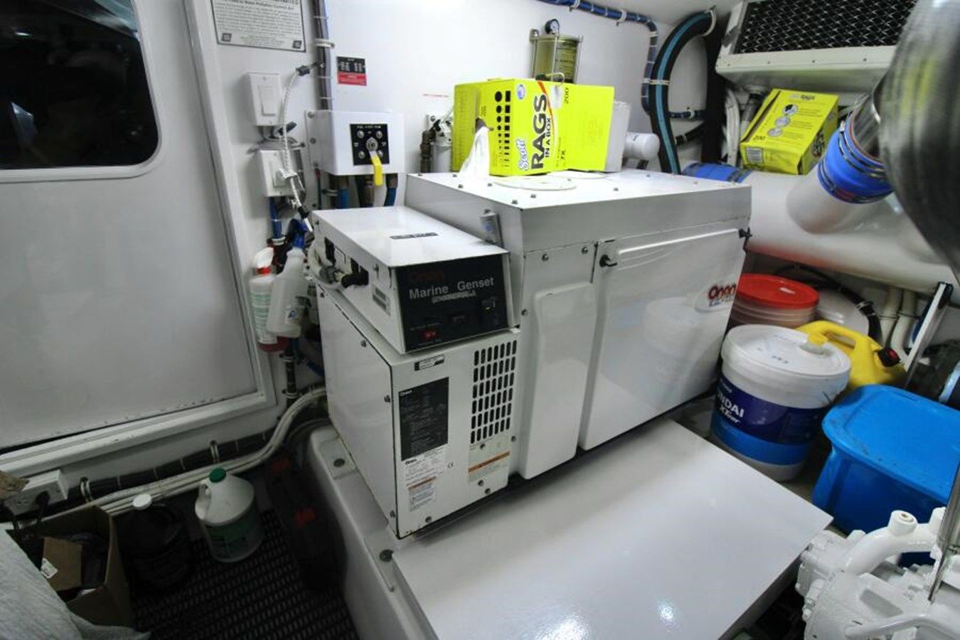 the best price on Volare 2006