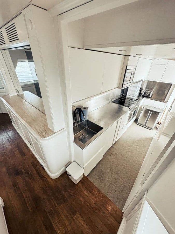 Buy a LAZIZA 81 at Shestakov Yacht Sales