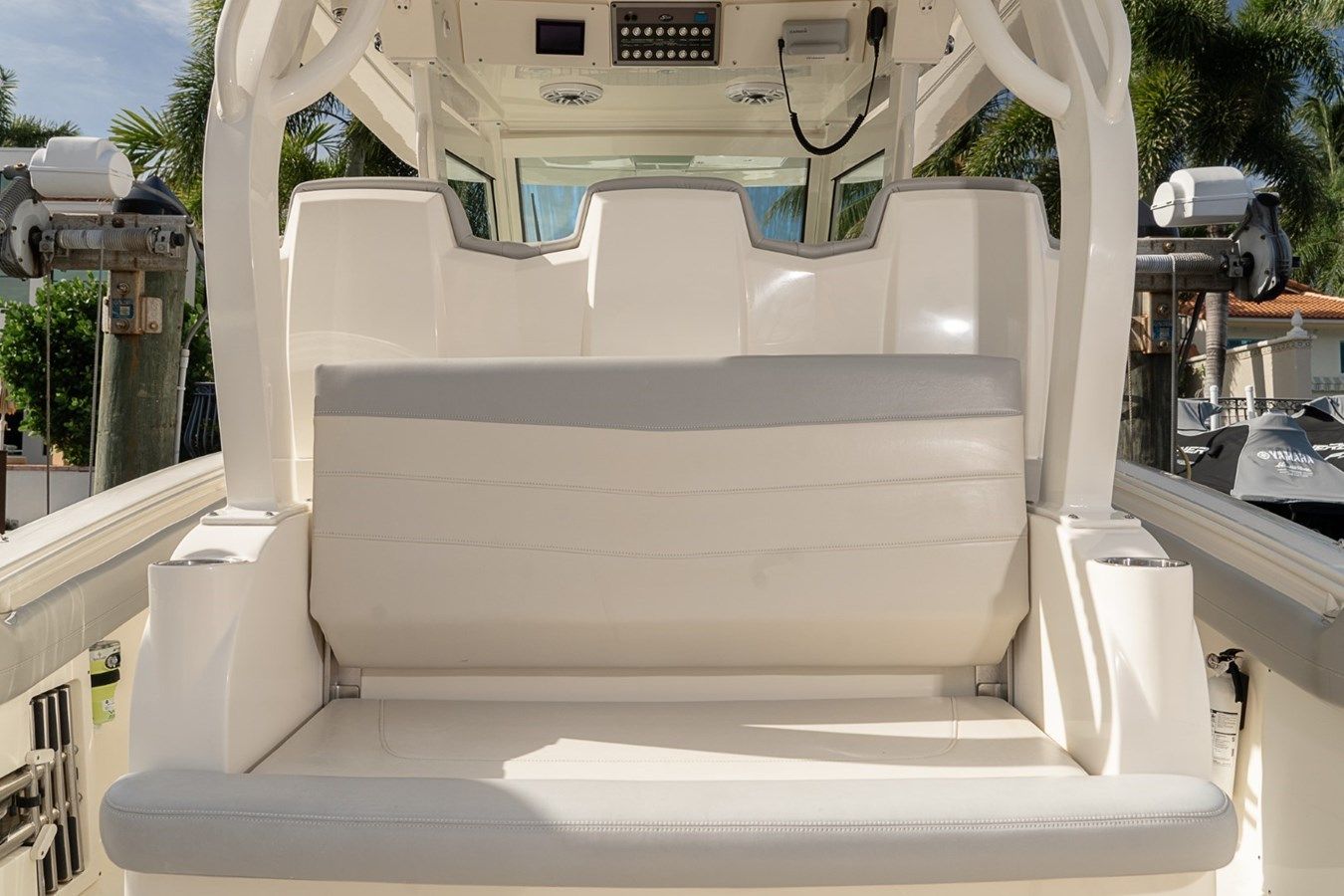 Buy a yacht No Name - SCOUT BOATS