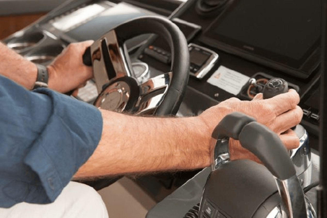 Лучшие предложения покупки яхты 2023  Bavaria R40 Fly - Charleston 41