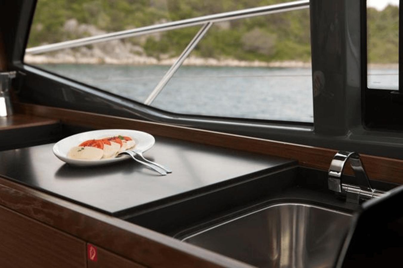 Продажа яхты 2023  Bavaria R40 Fly - Charleston