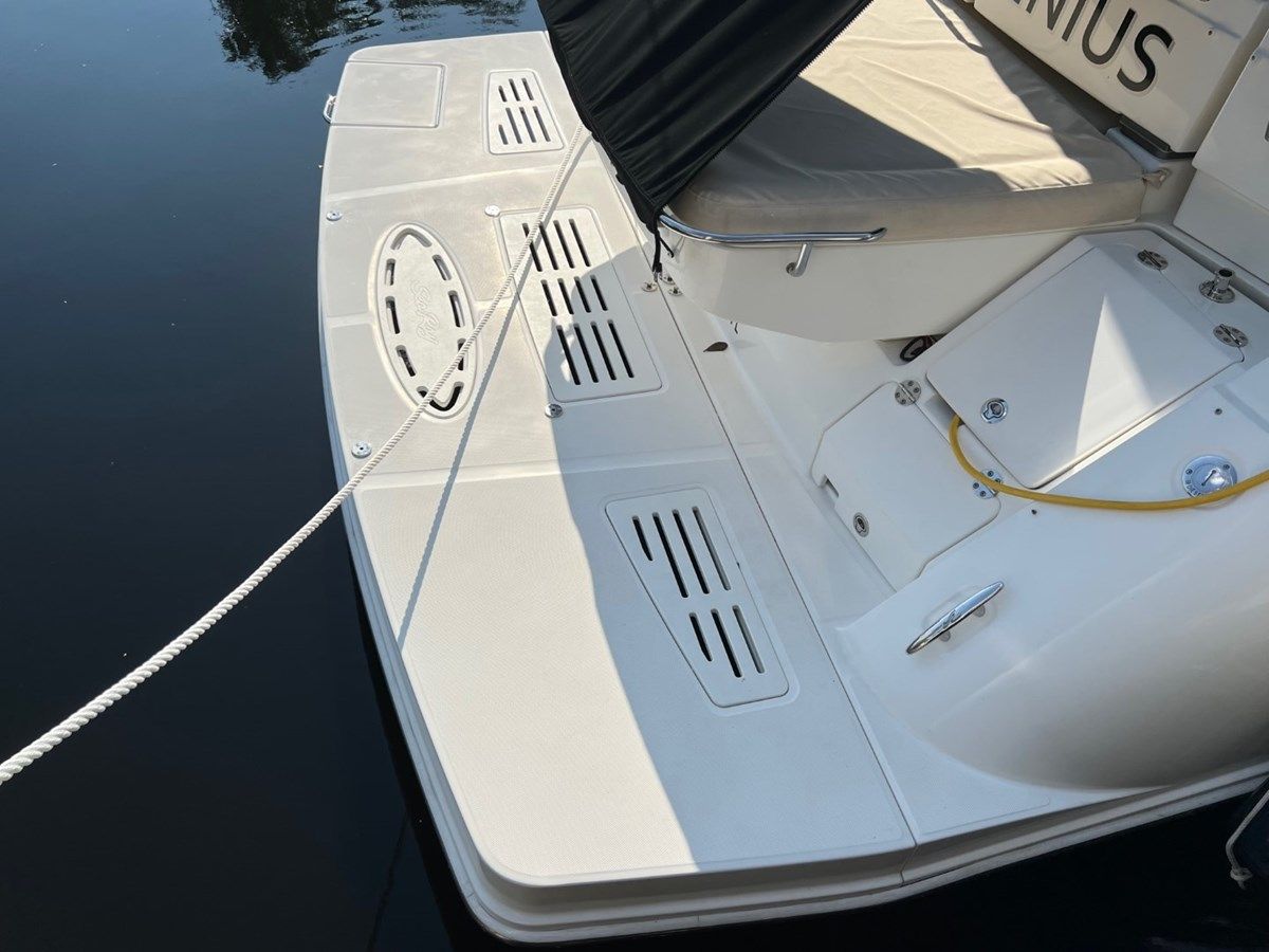 AQUA GENIUS - SEA RAY yacht sale