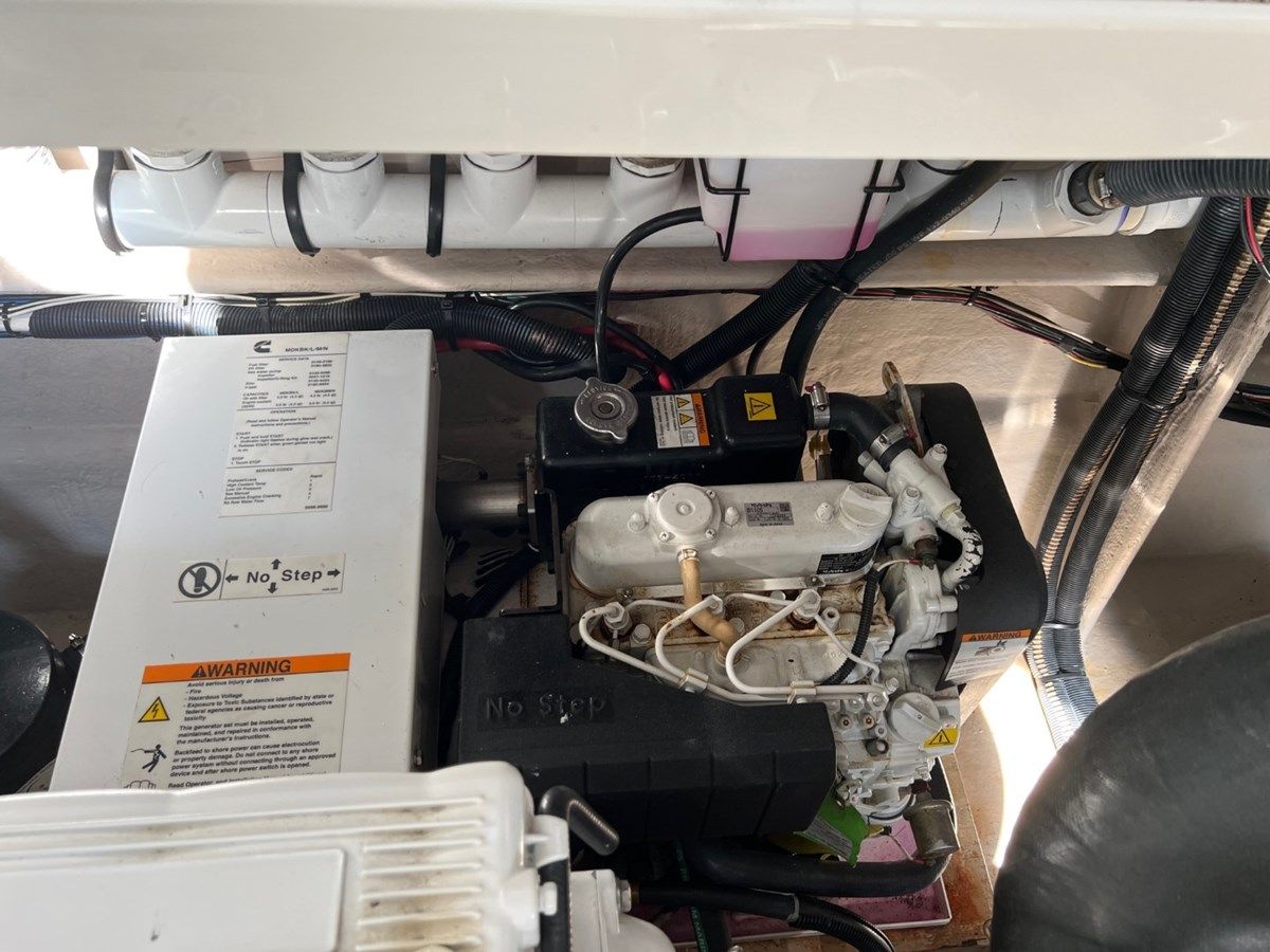 the best price on AQUA GENIUS