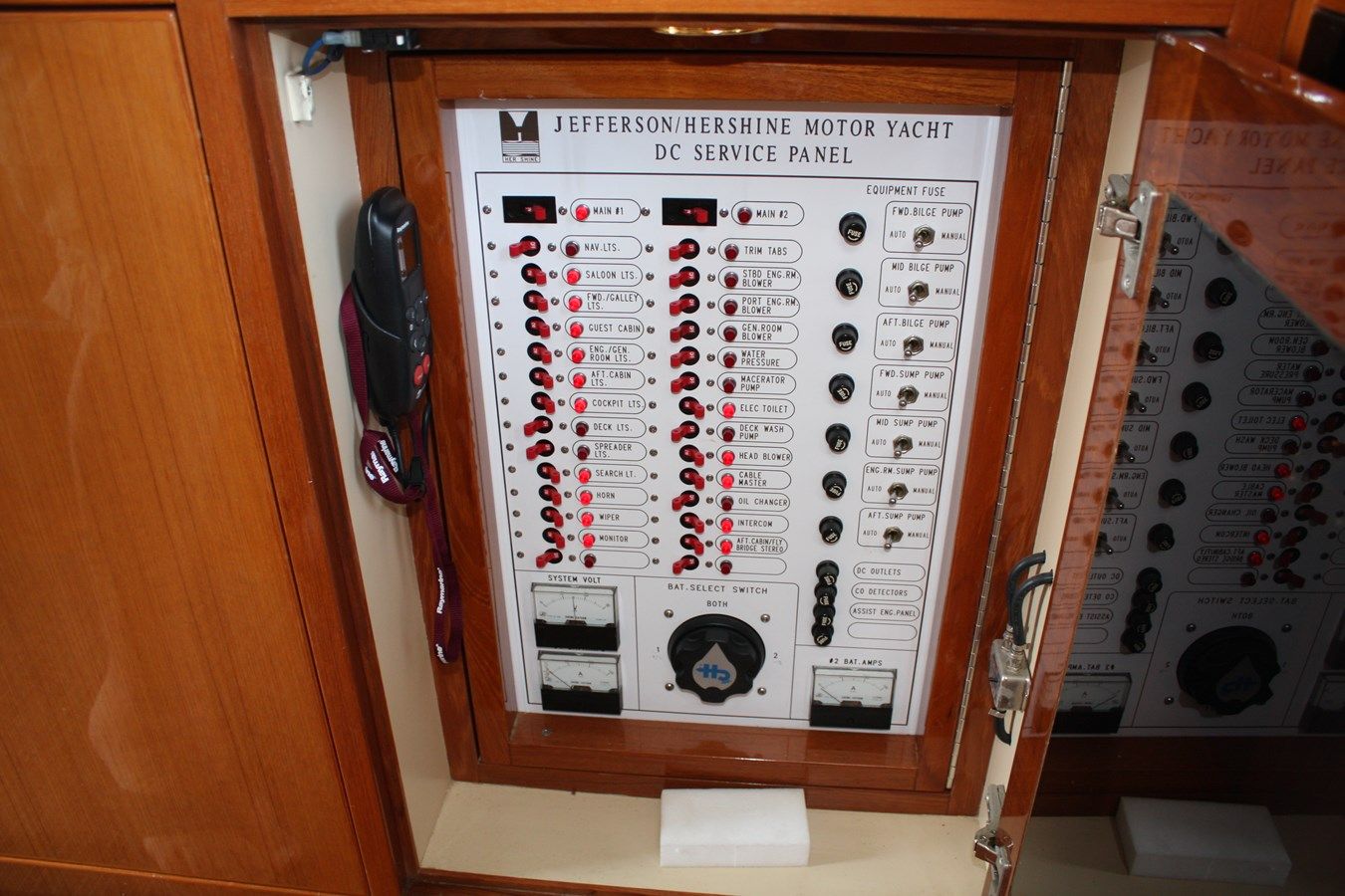 Стоимость яхты - - JEFFERSON