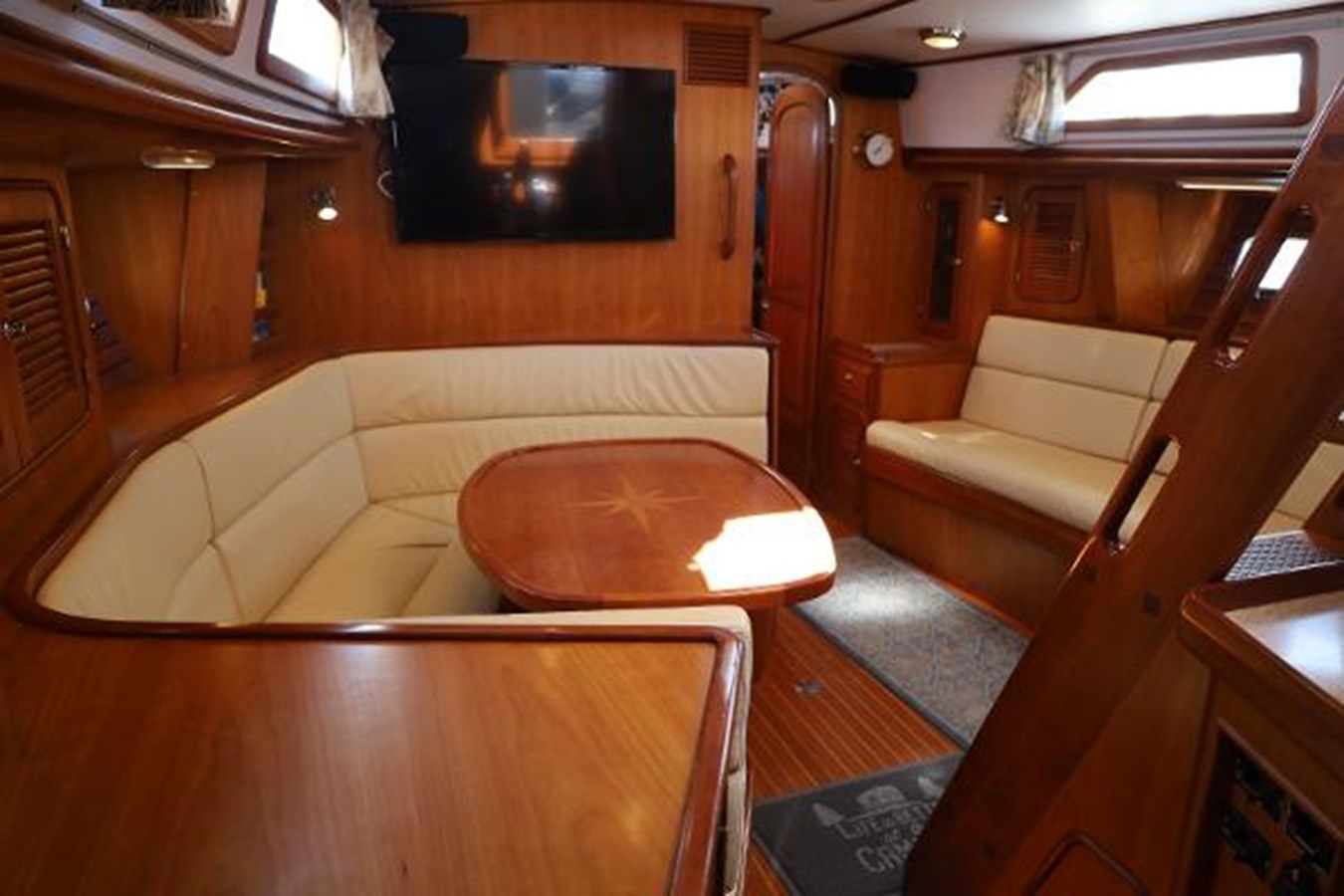 Buy a SIRIUS - PASSPORT YACHTS at Shestakov Yacht Sales