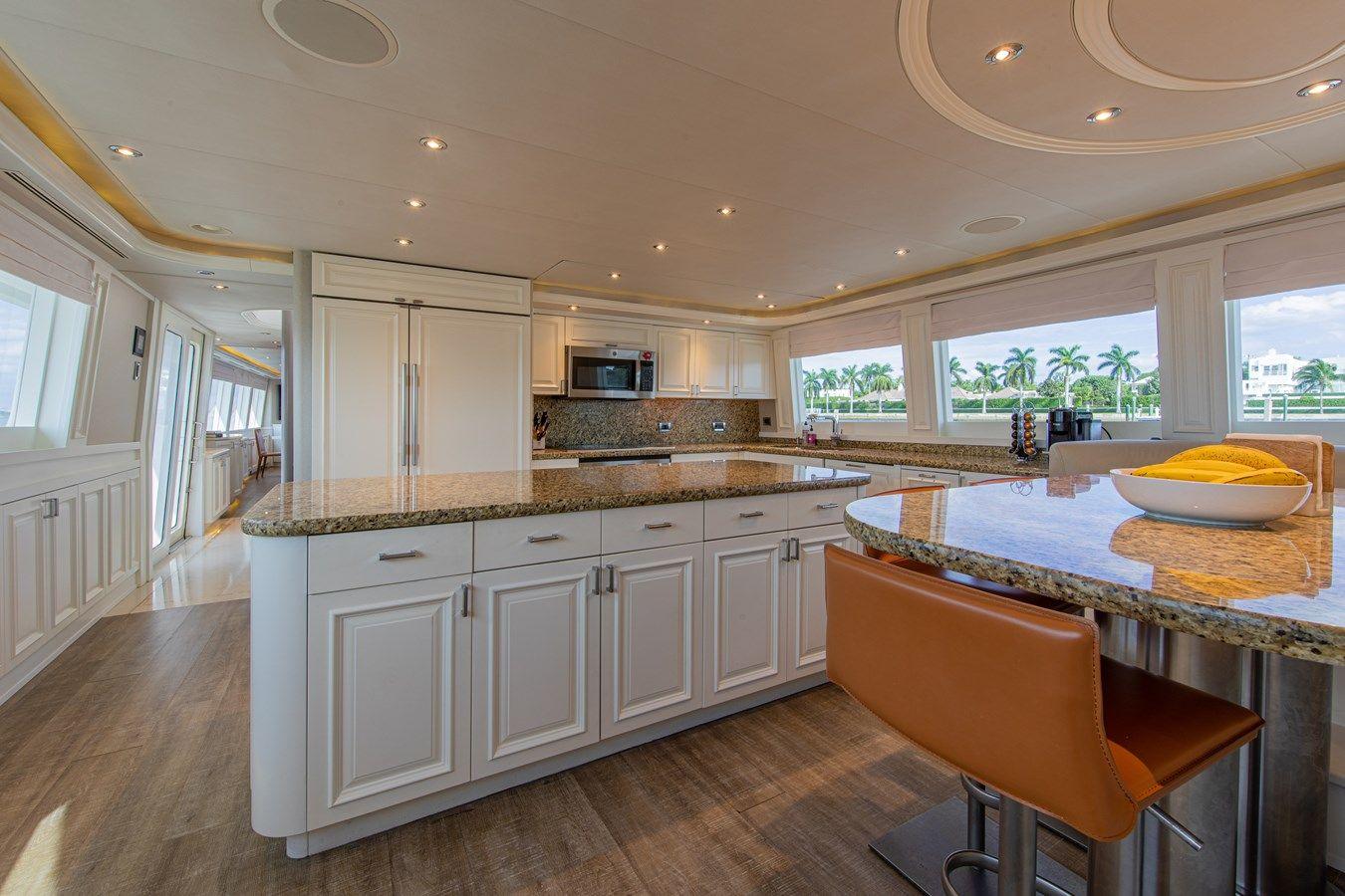 Лучшая цена на SPIRIT - WESTPORT