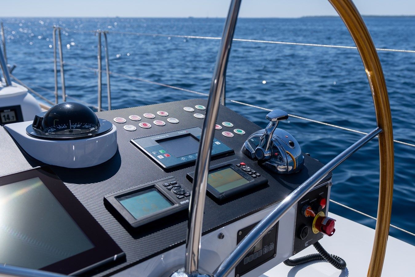 Buy a LADY 8 2008 at Shestakov Yacht Sales