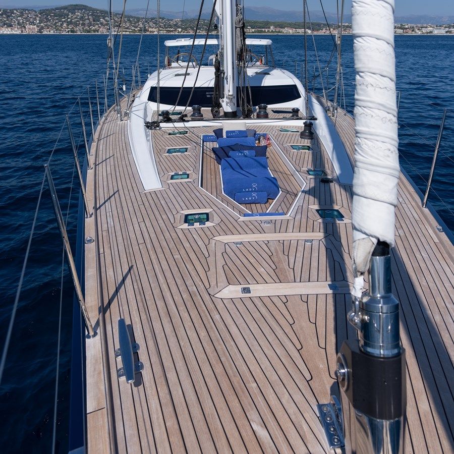 LADY 8 - CNB Yachts price