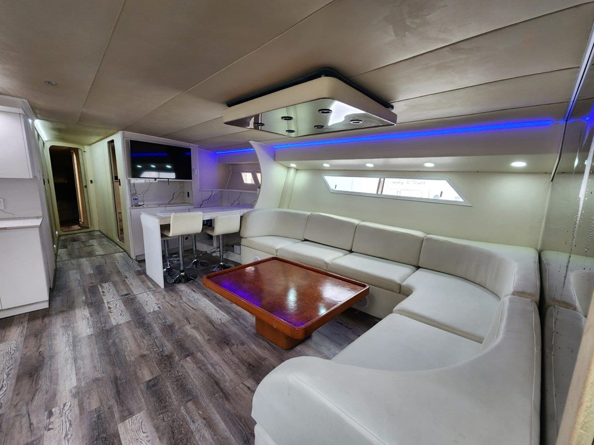 Продажа яхты - - INFINITY