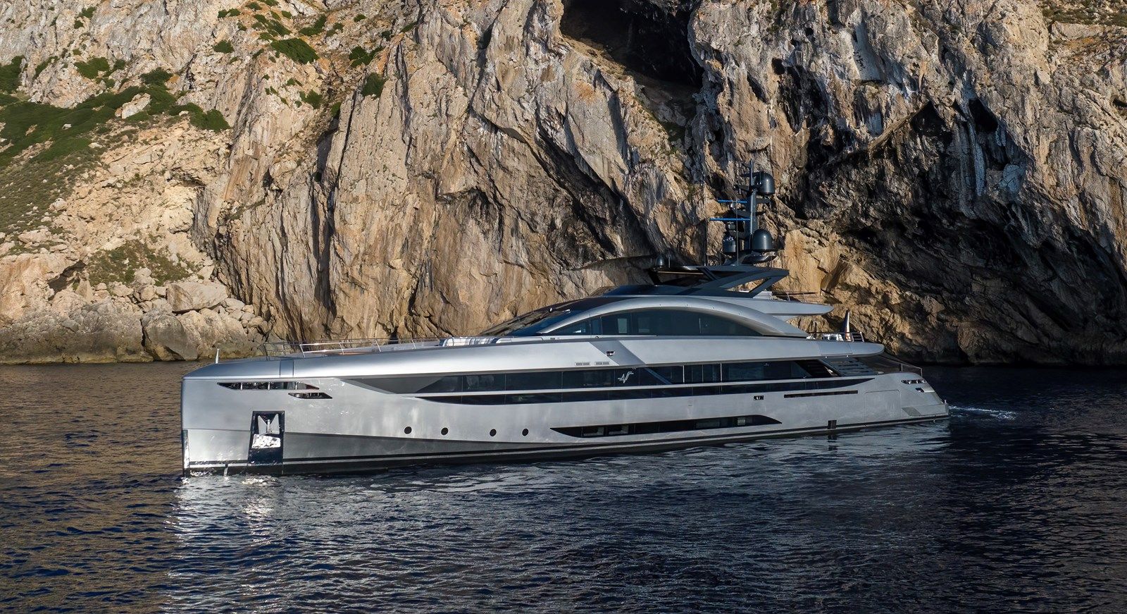 best yacht sales deals NO STRESS - ROSSINAVI
