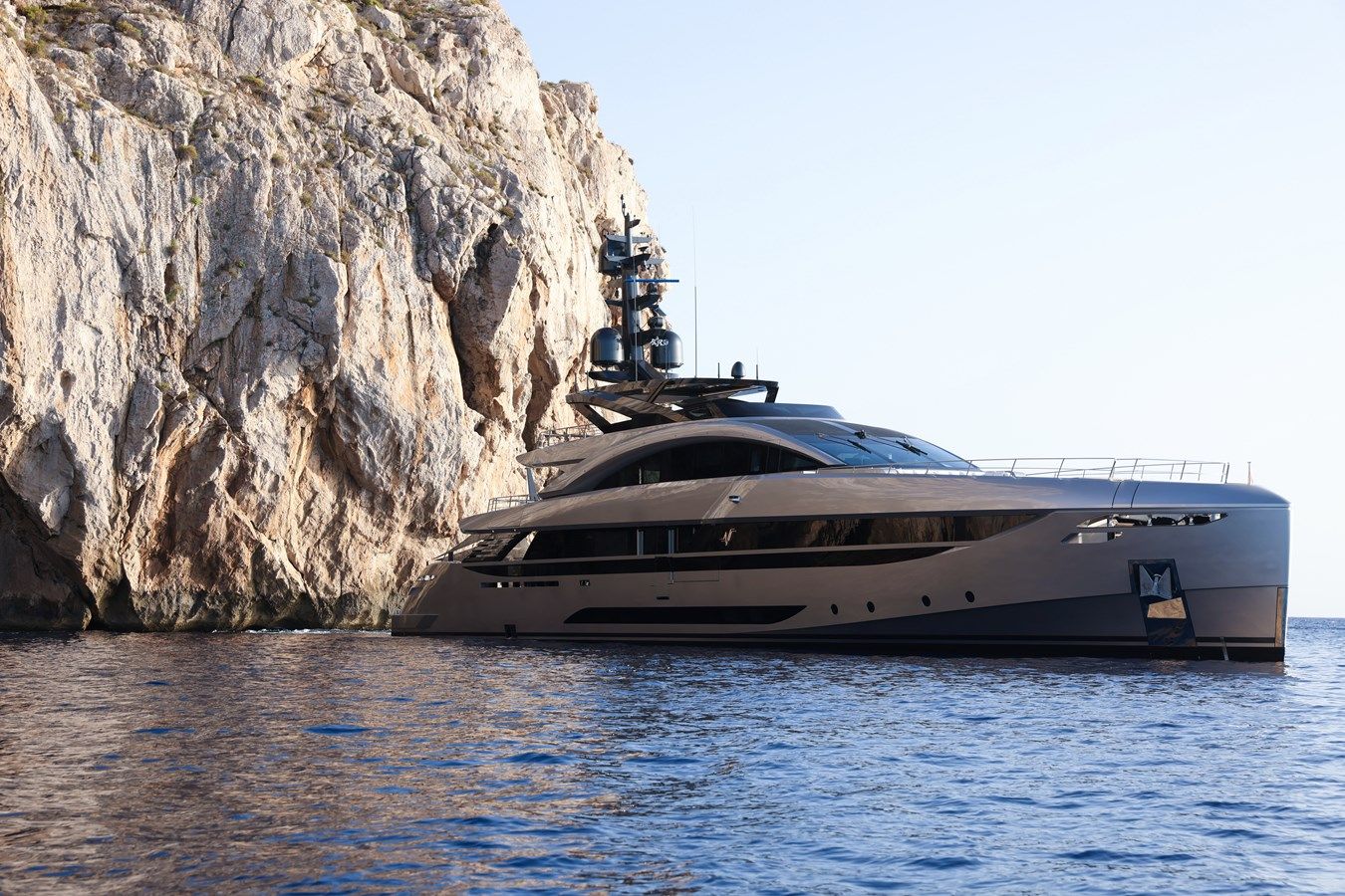 Buy a yacht NO STRESS - ROSSINAVI