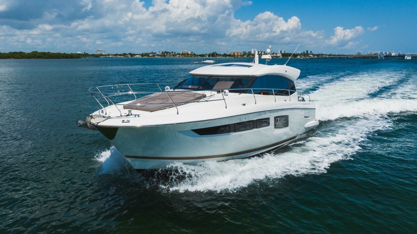 Лучшие предложения покупки яхты INVICTUS