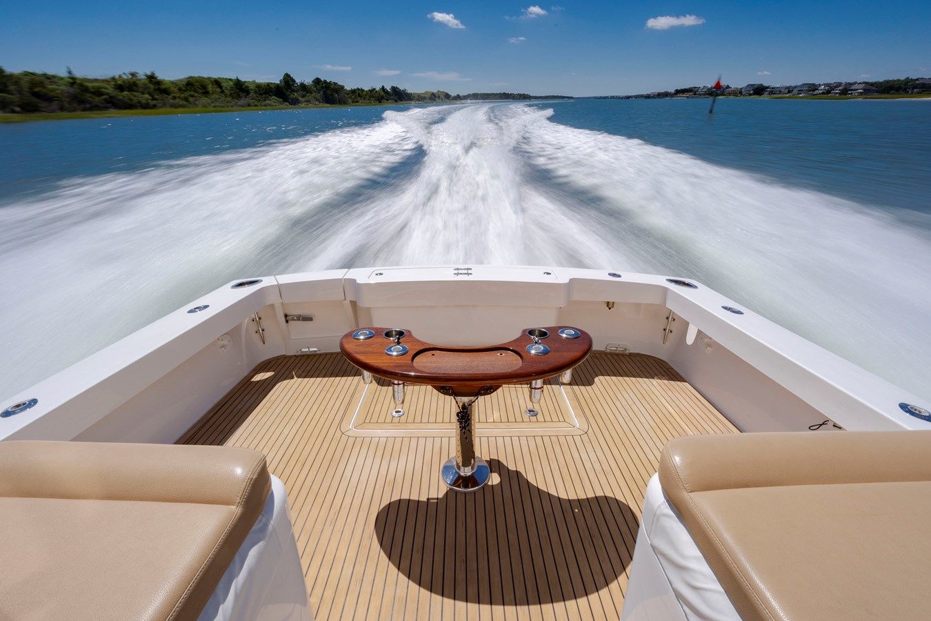 Продажа яхты Box Office