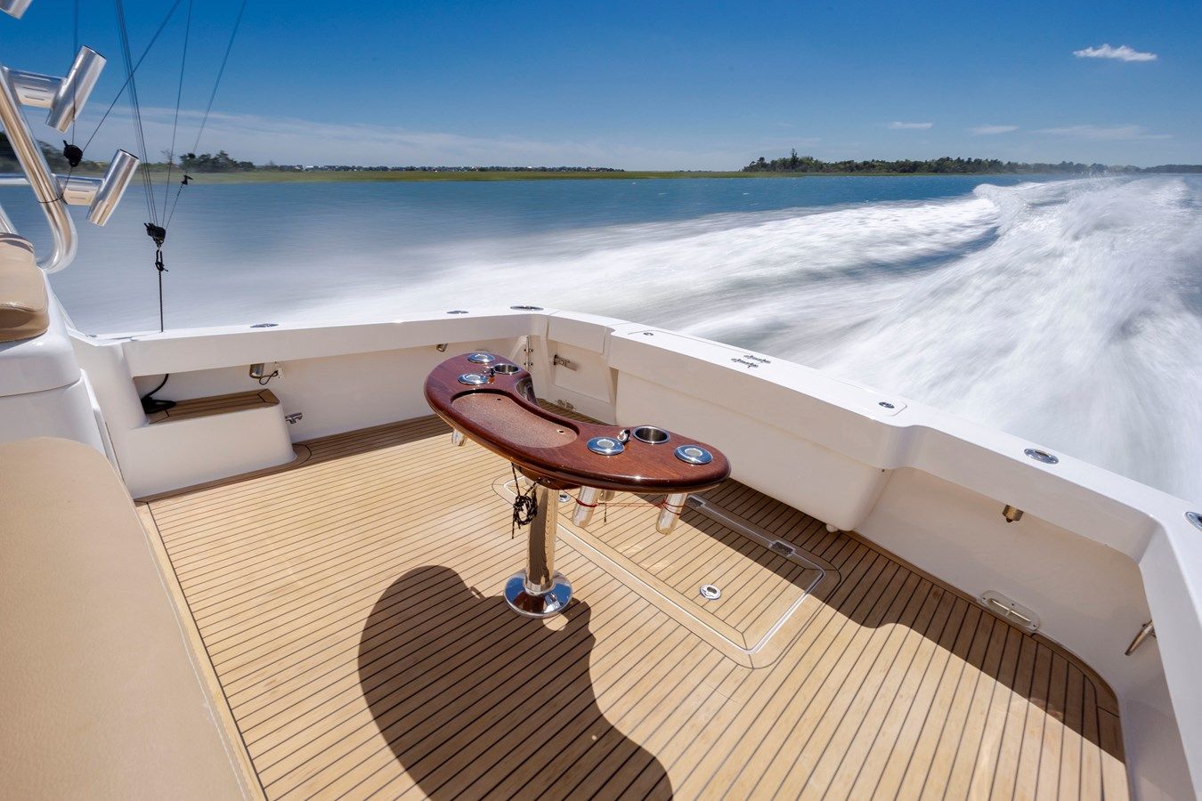 Лучшая цена на Box Office - ALBEMARLE