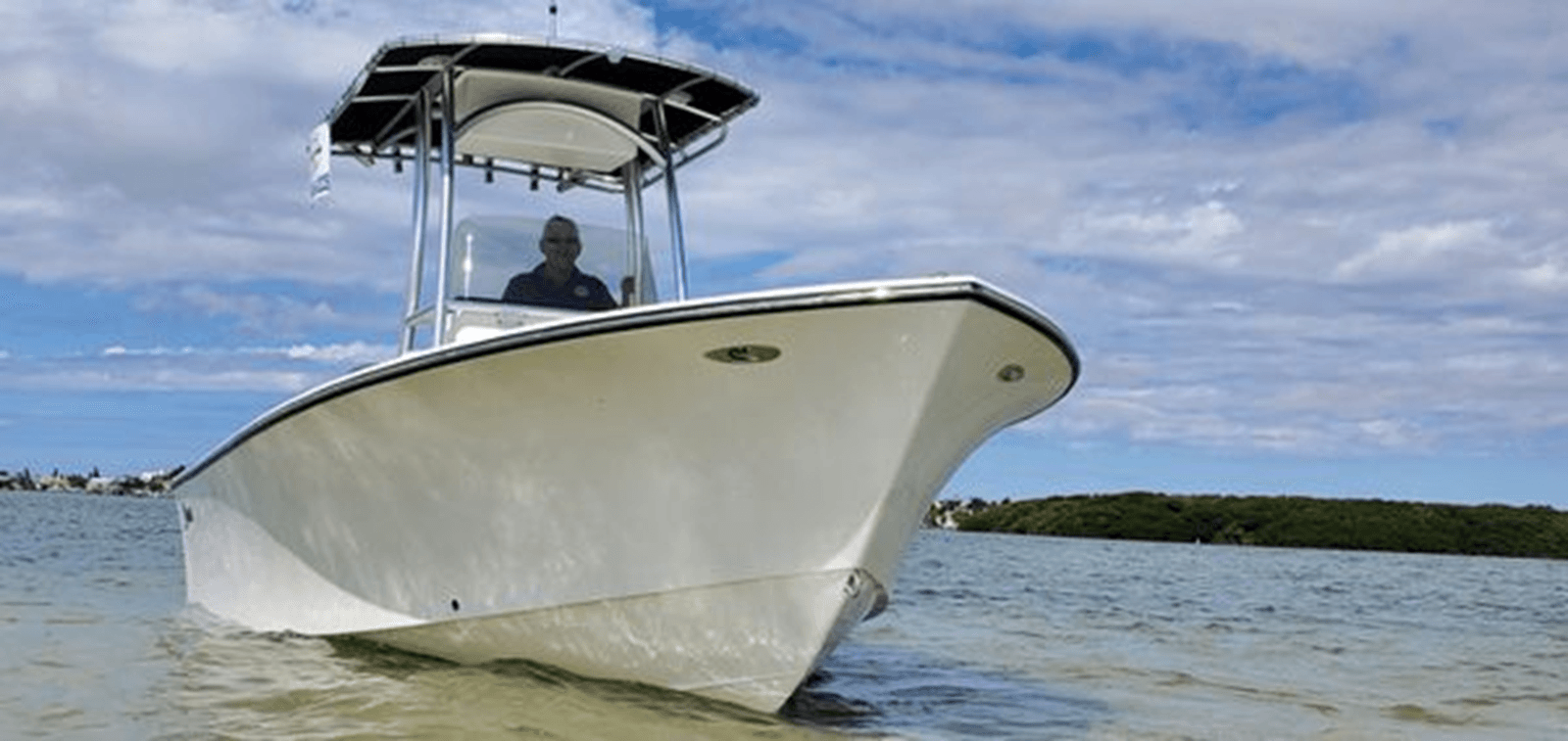 best yacht sales deals 2023 May-Craft 208 CC 20