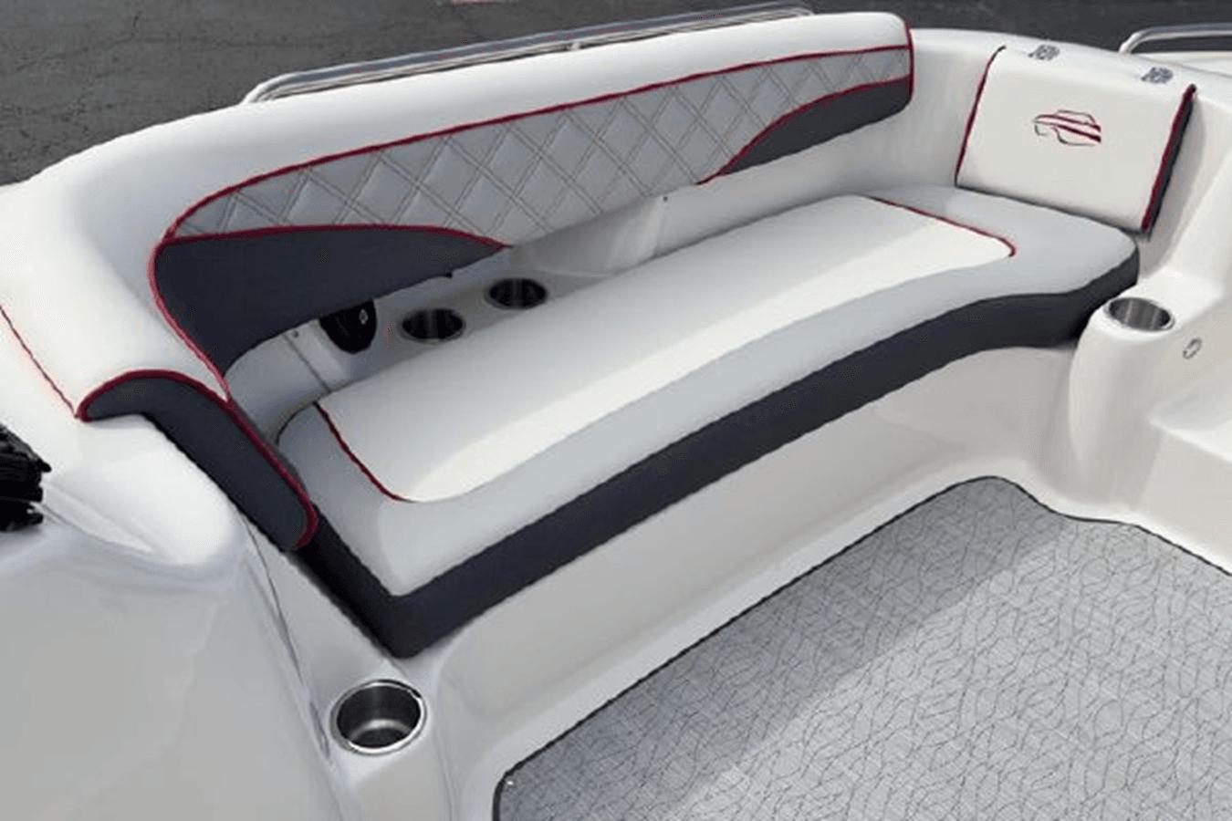 best yacht sales deals 2022 Splendor 240 Platinum