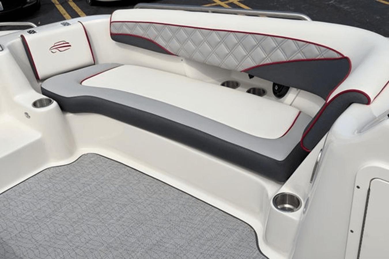 best yacht sales deals 2022 Splendor 240 Platinum 24