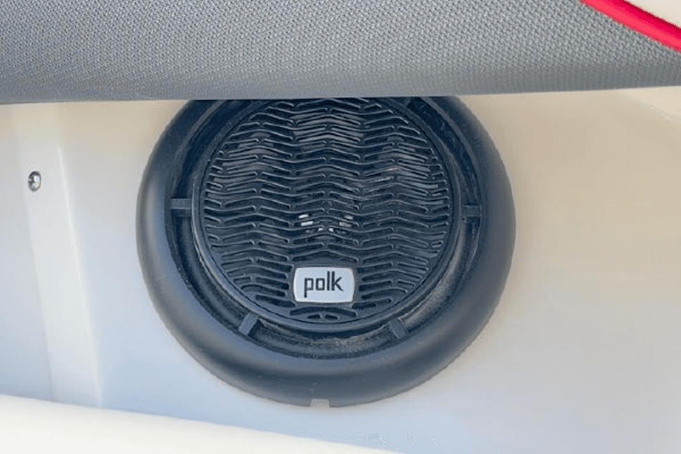 Buy a 2022 Splendor 240 Platinum at Shestakov Yacht Sales