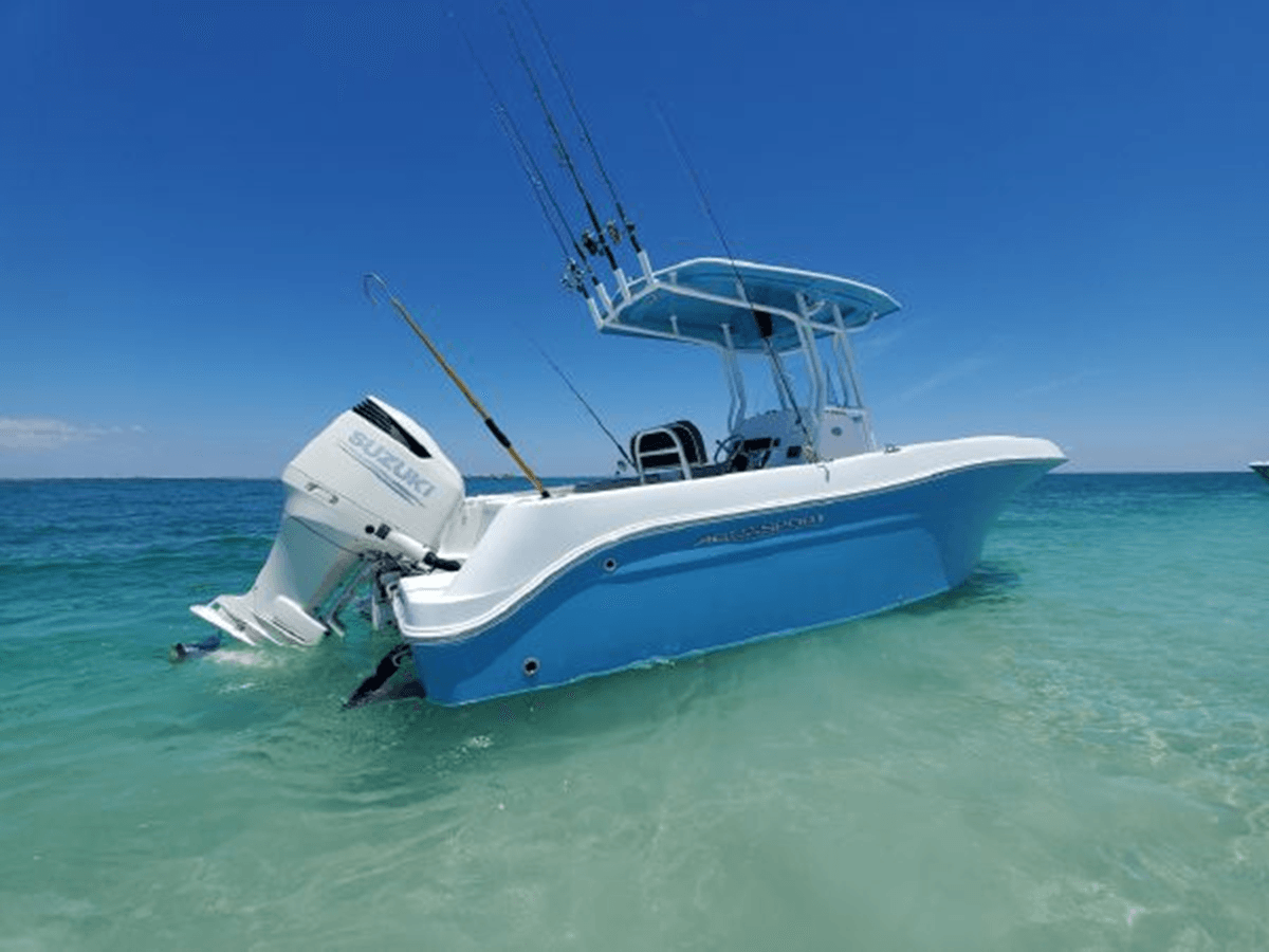 Купить яхту 2022 Aquasport 2300 Center Console 23 в Shestakov Yacht Sales