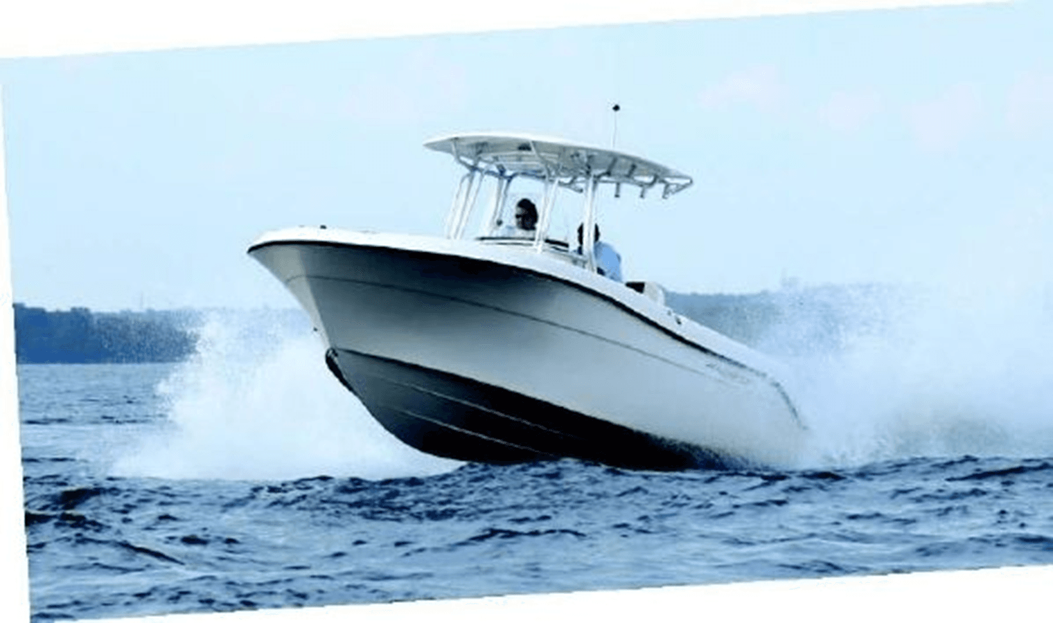 2022 Aquasport 2300 Center Console