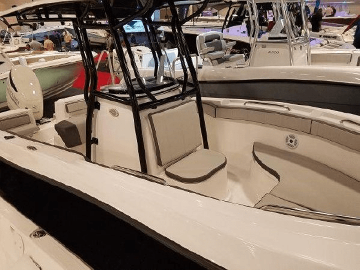 Купить яхту 2022 Aquasport 2300 Center Console - AQUASPORT в Shestakov Yacht Sales