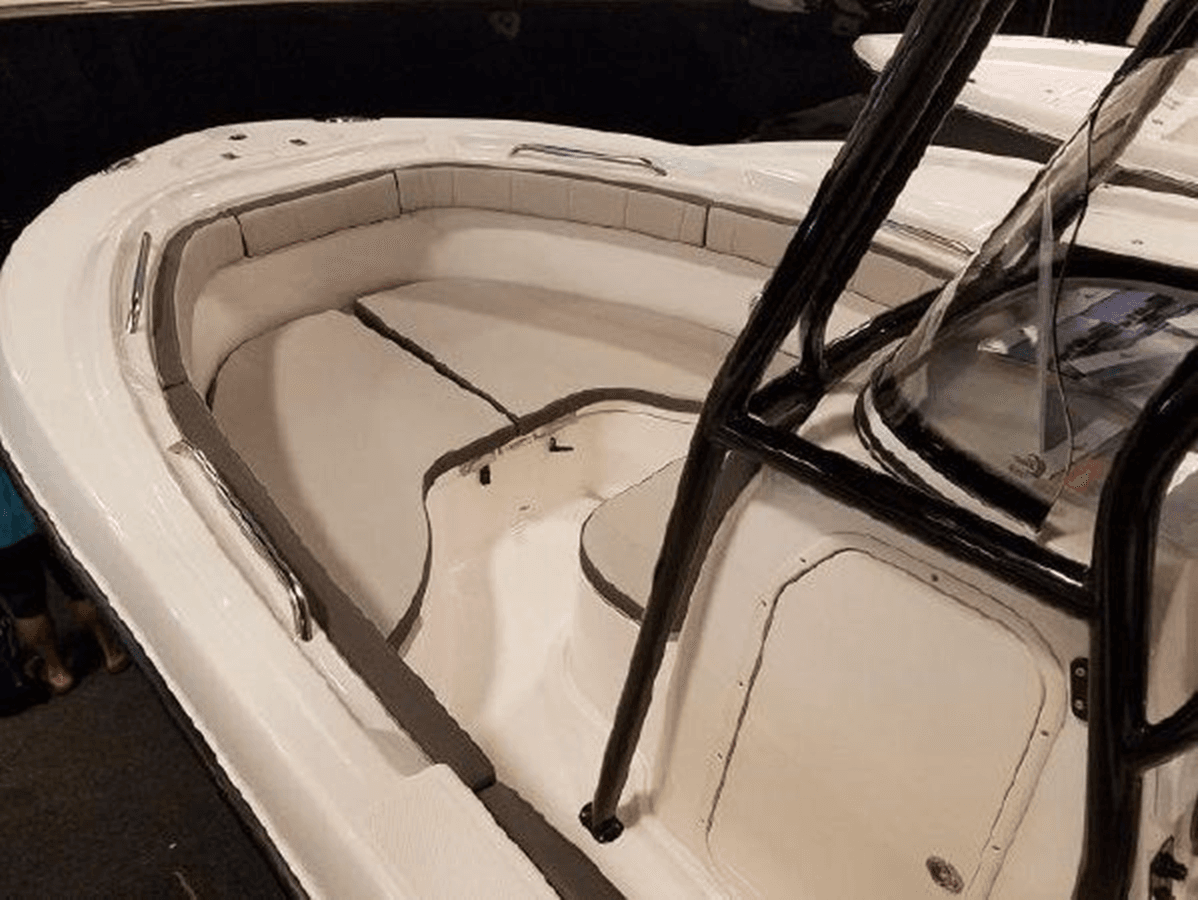 Купить 2022 Aquasport 2300 Center Console 23