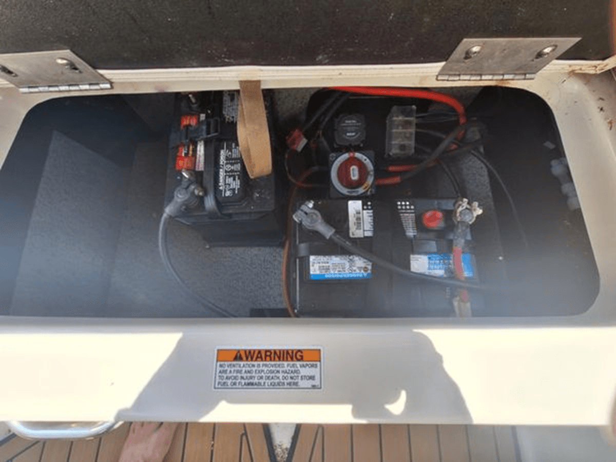 Buy a yacht 2022 Starcraft SVX 231 OB SVX 231 OB