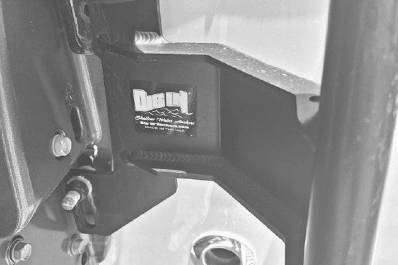 Buy a 2022 Starcraft SVX 231 OB 2022 at Shestakov Yacht Sales