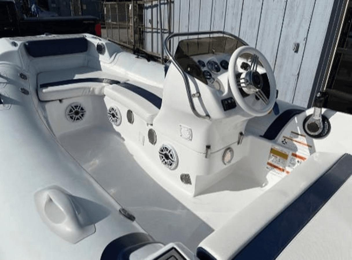 2022 Walker Bay Generation 450 DLX - WALKER BAY price