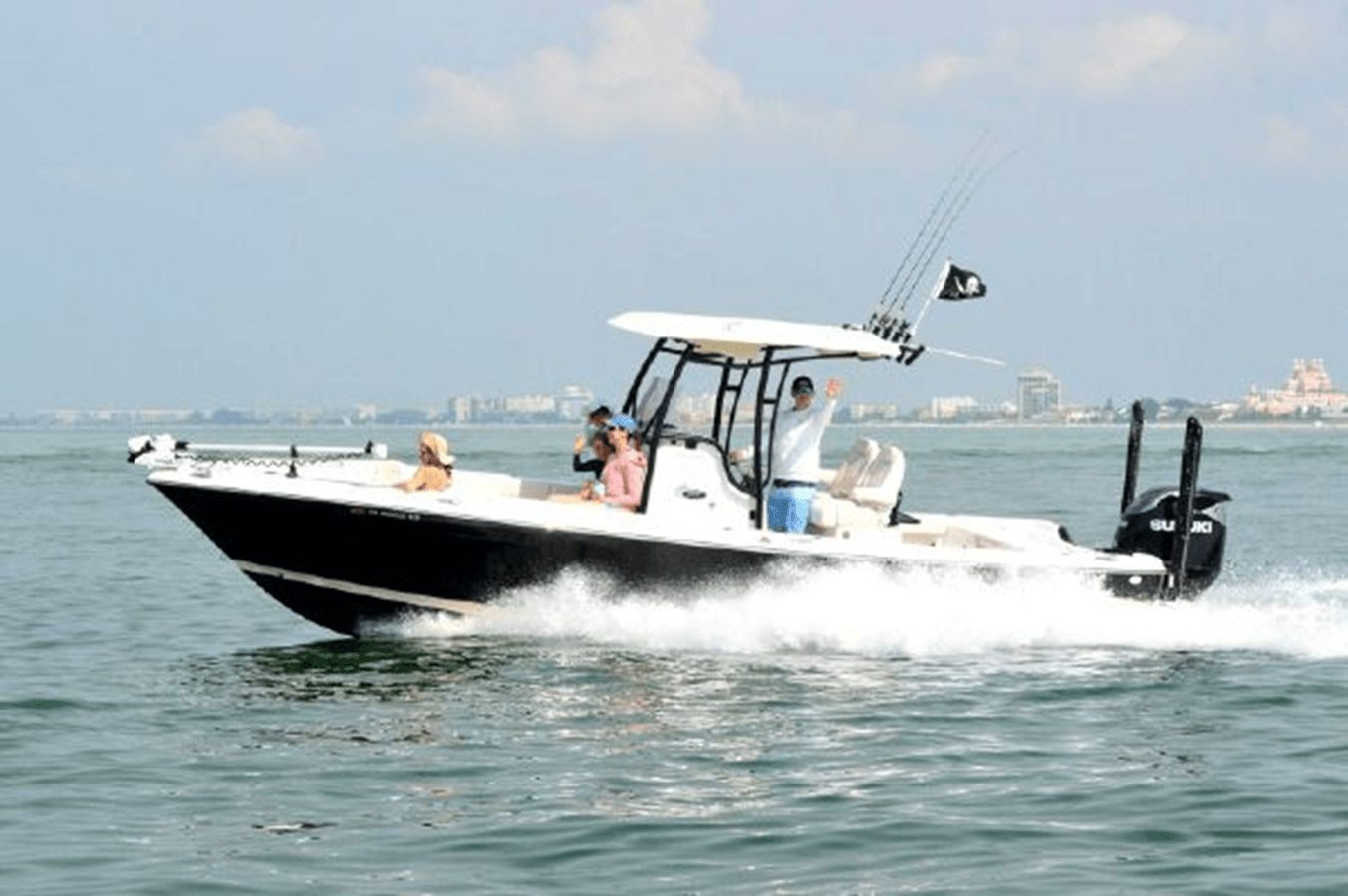 Стоимость яхты 2021 Blue Wave 2800 Makaira 2800 Makaira