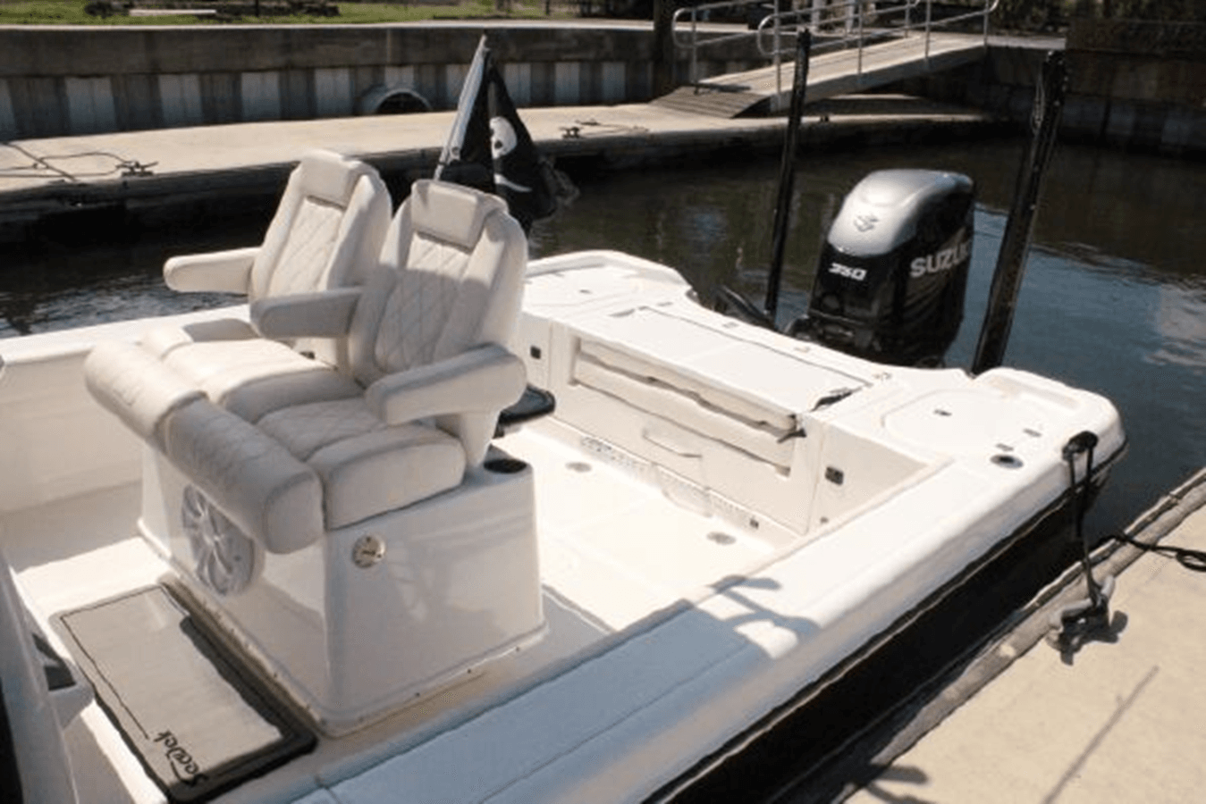 Купить яхту 2021 Blue Wave 2800 Makaira 2800 Makaira в Shestakov Yacht Sales