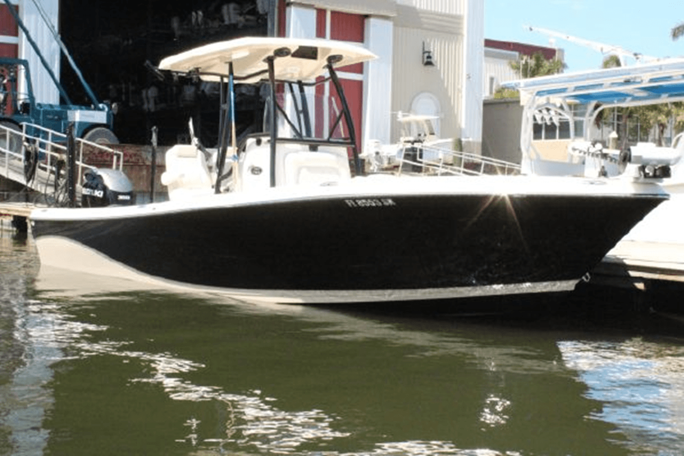 2021 Blue Wave 2800 Makaira 2021