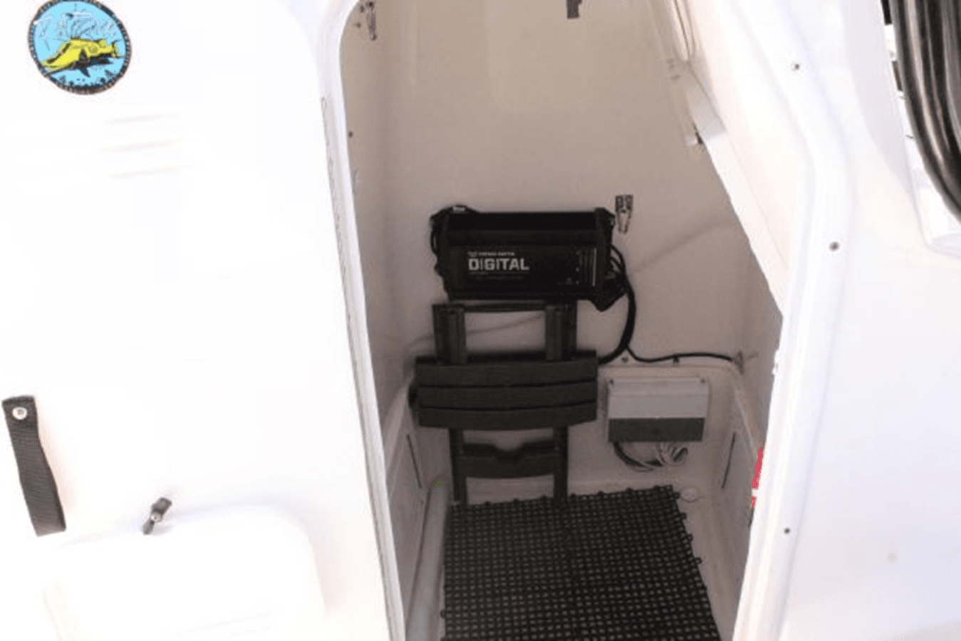 Лучшая цена на 2021 Blue Wave 2800 Makaira 27