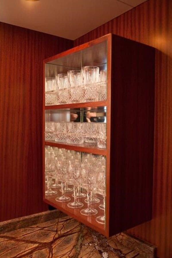 the best price on AL DI LA 90