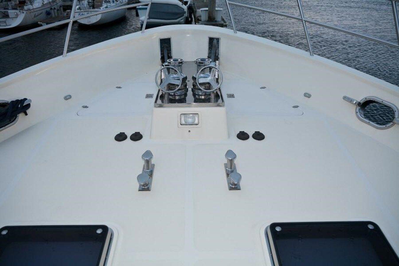 Buy a yacht AL DI LA Enclosed Bridge CPMY