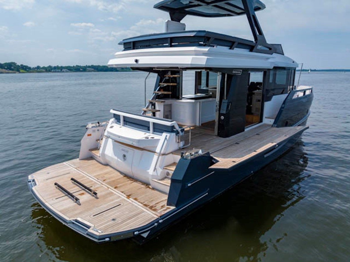 Buy a OCD 52 at Shestakov Yacht Sales