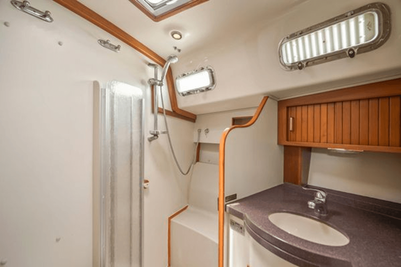 - - ISLAND PACKET yacht sale